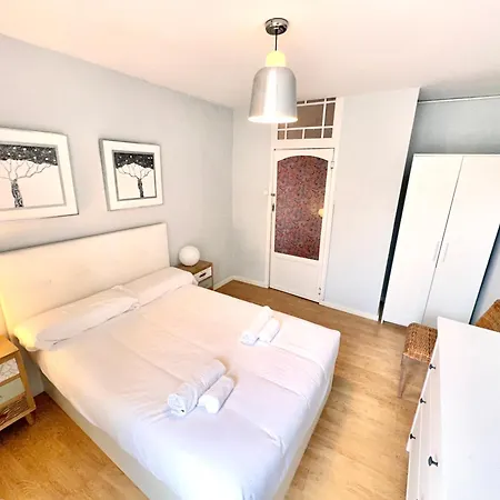 New Calabuig Apartaments Valencia Exterior photo